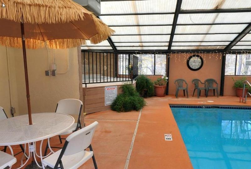 Pinecliff Village Resort Hollywood Exterior foto